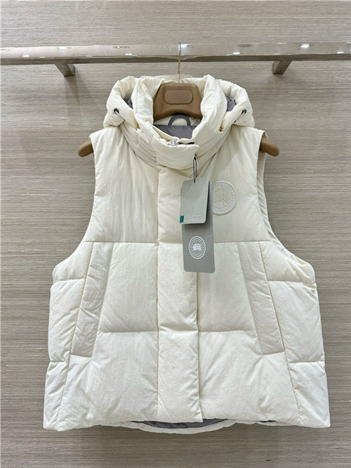 캐나다구스 후드 패딩 조끼 (충전재-거위털) C54804 2025/신상