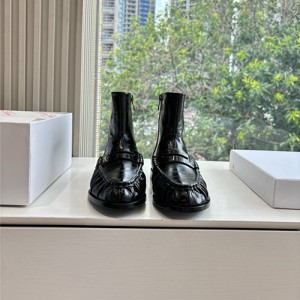 생로랑 여성용 부츠 Y67747-1 2025/신상