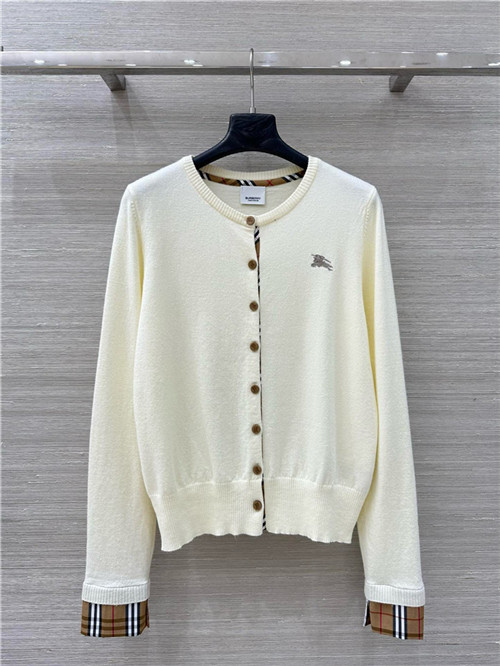 버버리 긴팔 가디건 B42204 2025/신상