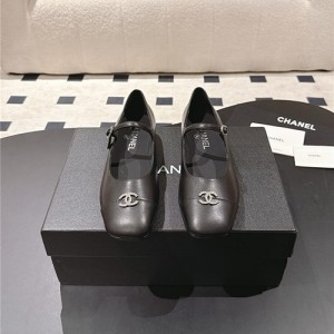 샤넬 여성용 단화 C46046-1 2025/신상