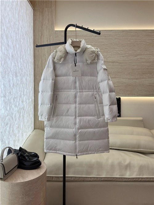 몽클레어 후드 패딩 자켓 (충전재-거위털) M96306 2025/신상