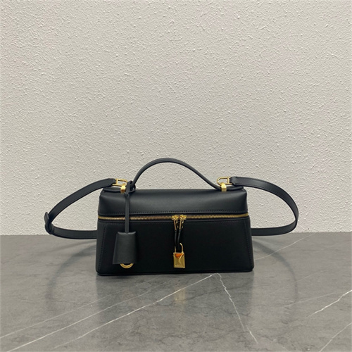 로로피아나 엑스트라 백  LP23 2025/신상