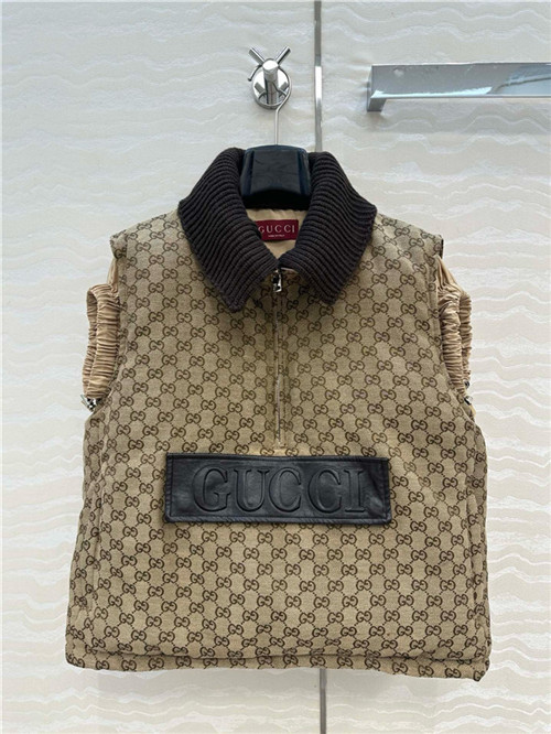 구찌 패딩 조끼 (충전재-오리털) G94909 2025/신상