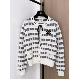 샤넬 긴팔 가디건 C93200 2025/신상