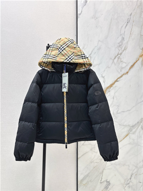 버버리 후드 패딩 자켓 (충전재-거위털) B95601 2025/신상