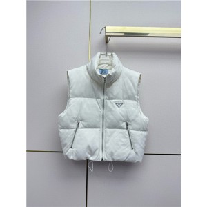 프라다 패딩 조끼 P74304 2025/신상
