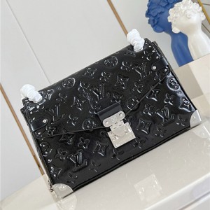 루이비통 사가 트렁크 크로스백 M28137 2025/신상