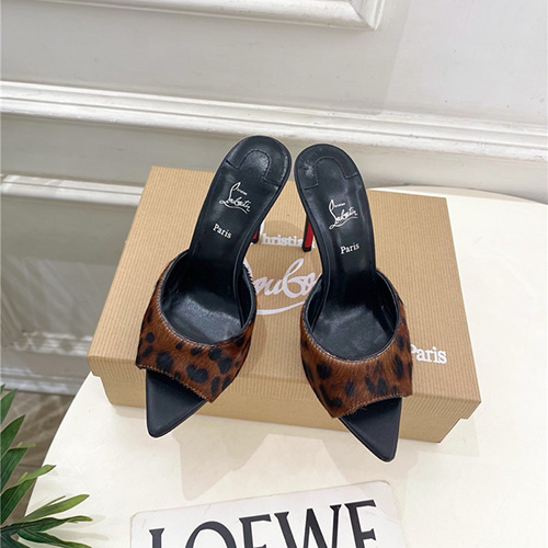 크리스찬루부탱 여성용 슬리퍼 (굽높이10CM) C37811-1 2024/신상