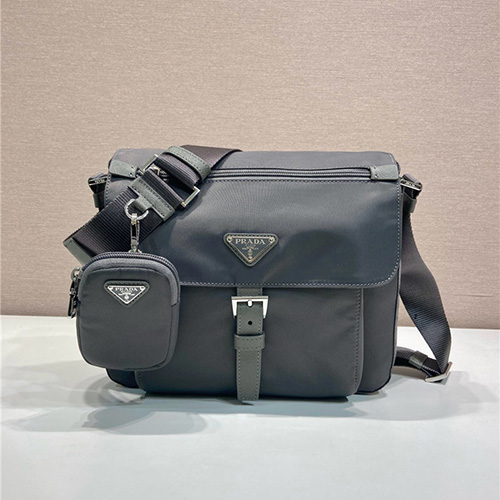 프라다 리나일론 숄더백 1BD994 2025/신상