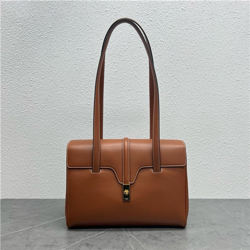 셀린느 소프트 16 스몰 숄더백 195543 2026/신상