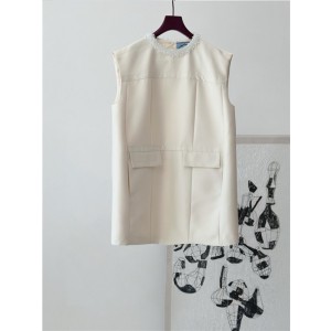 프라다 민소매 원피스 P04304 2026/신상