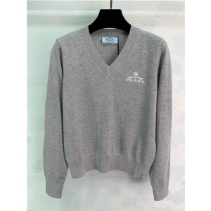 프라다 긴팔 니트 P02059 2026/신상