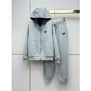 프라다 후드 트레이닝 세트 P74505 2026/신상