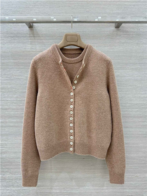 셀린느 긴팔 가디건 C44859 2026/신상