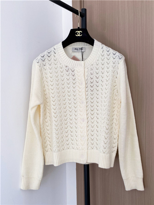 미우미우 긴팔 가디건 M62401 2026/신상