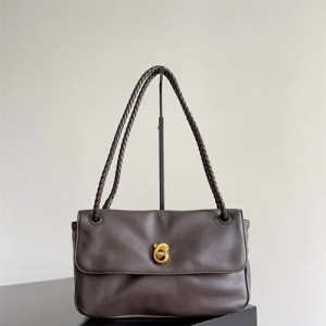 보테가베네타 매디슨 백 BV32960 2026/신상