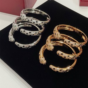 까르띠에 팔찌 C70881 2026/신상 (정품과 비교가능한 퀄리티)