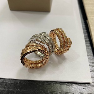 불가리 반지 B50150 2026/신상 (정품과 비교가능한 퀄리티)