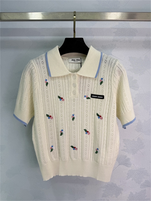 미우미우 반팔 폴로 니트 M31851 2026/신상