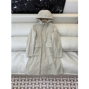 몽클레어 바람막이 후드 자켓 M36209 2026/신상