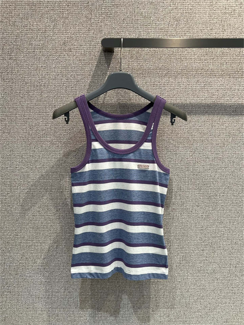 프라다 민소매 P01554 2026/신상