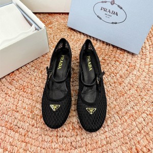 프라다 여성용 구두 P65753-2 2026/신상
