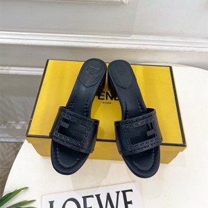 펜디 여성용 슬리퍼 (굽높이5.5CM) F38762-1 2026/신상