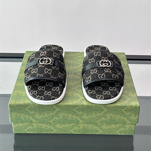 구찌 남성용 슬리퍼 G64778-1 2026/신상